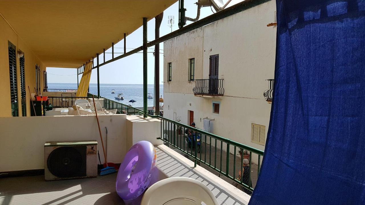 Lipari Blu Apartment ภายนอก รูปภาพ