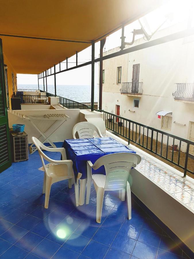 Lipari Blu Apartment ภายนอก รูปภาพ