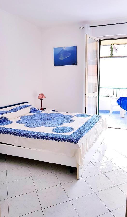 Lipari Blu Apartment ภายนอก รูปภาพ