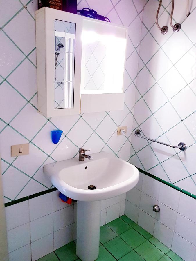 Lipari Blu Apartment ภายนอก รูปภาพ